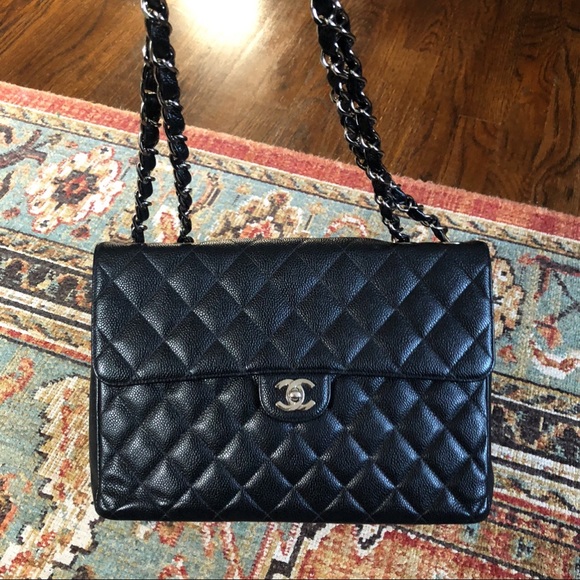 SOLD***Chanel Vintage Classic Jumbo Caviar Flap - Picture 5 of 13